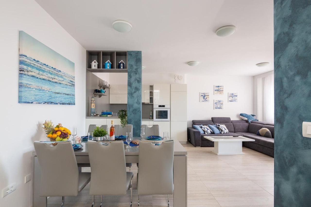 Mintos Luxury Apartment Podstrana