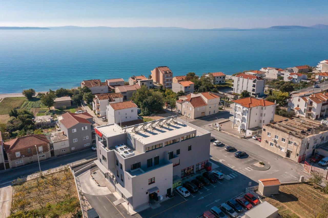 Apartment Mintos Luxury Podstrana